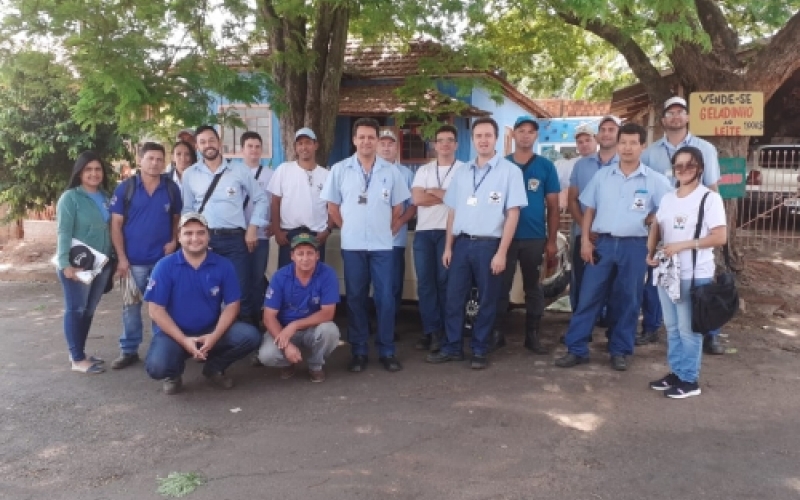 Equipe de Controle de Endemias de Piquerobi participa de treinamento para combate ao escorpião