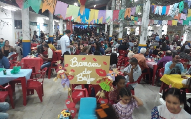 Festa junina reúne cerca de 250 pessoas