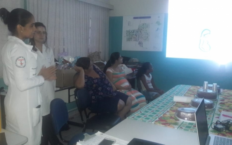 Secretaria de saúde promove encontro de gestantes em Piquerobi